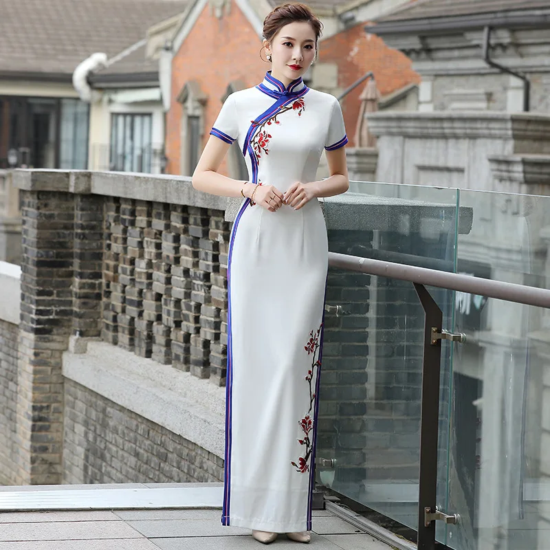 S-5XL Jade Orchid Cheongsam 2025 New Chinese Style Long Style Young Style Embroidered Slimming Etiquette Fashion Cheongsam