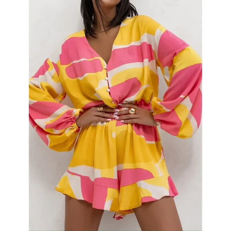 

Женский модный короткий комбинезон с v-образным вырезом и цветочным принтом и пряжкой, женский повседневный и удобный комбинезон с длинными рукавами