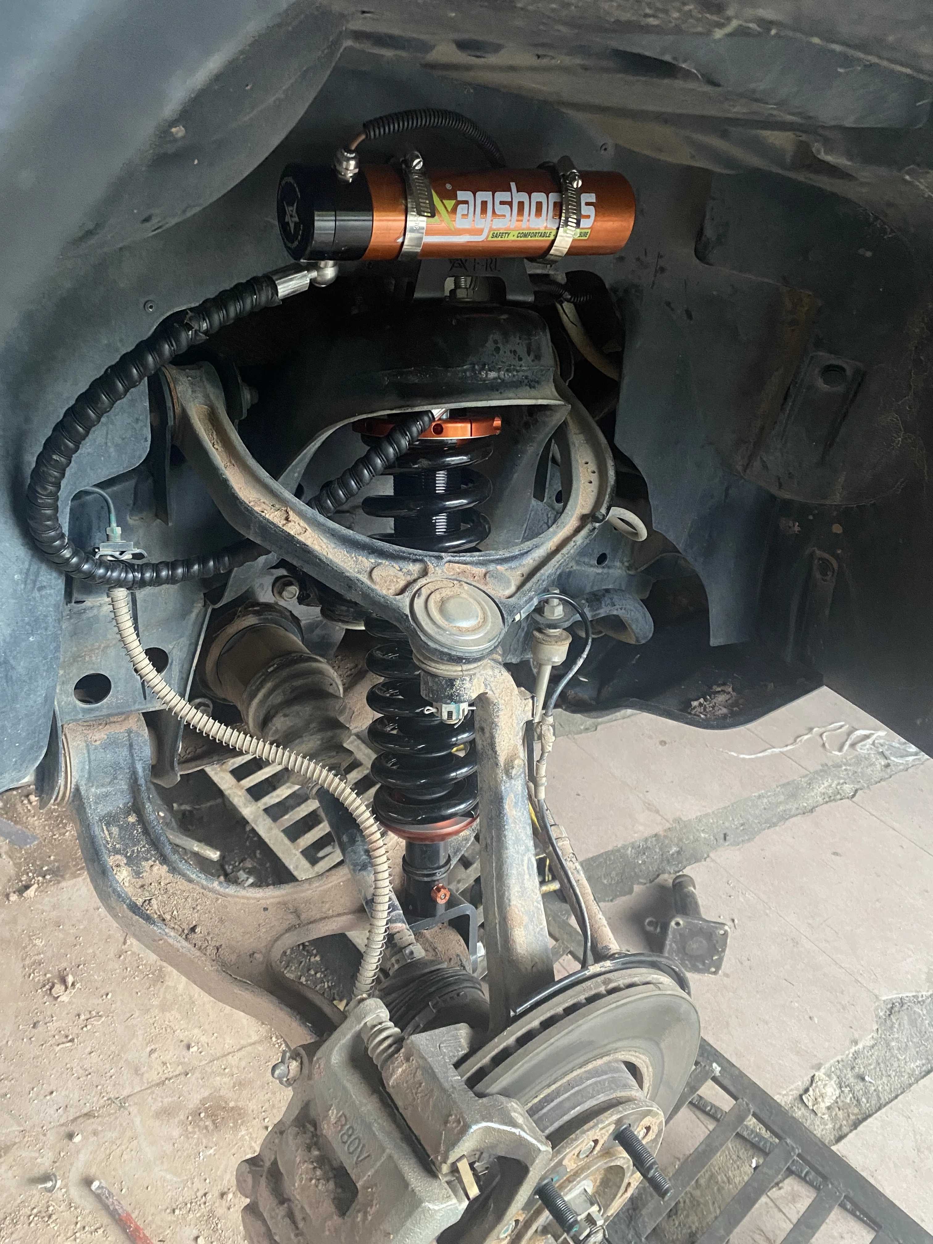 Bj40/BJ40 Plus off Road Nitrogen Compression and Rebound Adjustable Suspension  Coil Over Lift Kit Shock Absorber Set