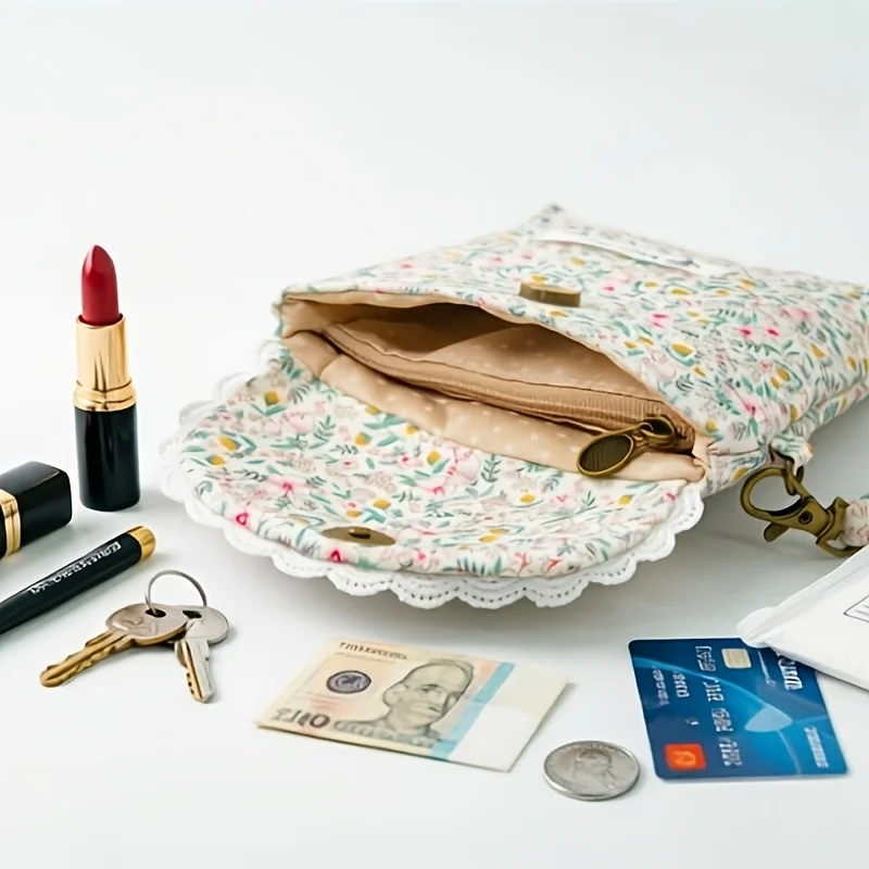 1pcs Ladies' coin purse, countryside storage bag, lipstick and makeup bag, multifunctional portable floral handbag