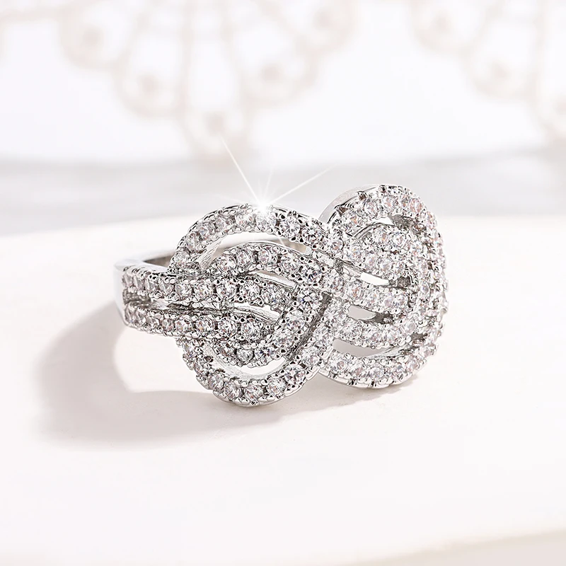 925 Silver PlatedNew Twist Infinite Shape Crystal Cubic Zirconia Rings Woman Exquisite Female Wedding Bands Fashion Jewelry Gift