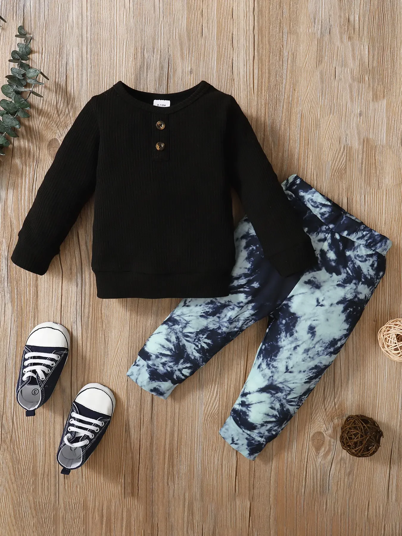 2-Piece Set for Baby Boys, Casual Versatile Solid Color Long-Sleeved Round-Neck Top + Tie-Dye Long Pants Two-Piece Set