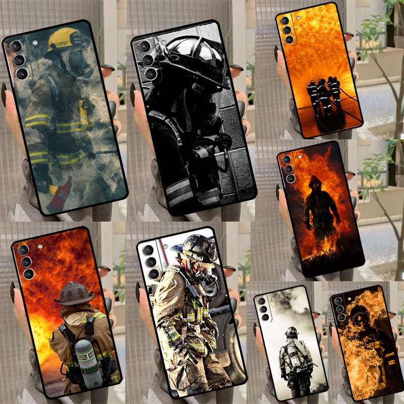 FirefighterヒーローファイアマンケースforSamsung Galaxy、s21、s20 fe、s22、s23 ultra、note 20、s8、s9、s10、note 10 plusカバーシェル