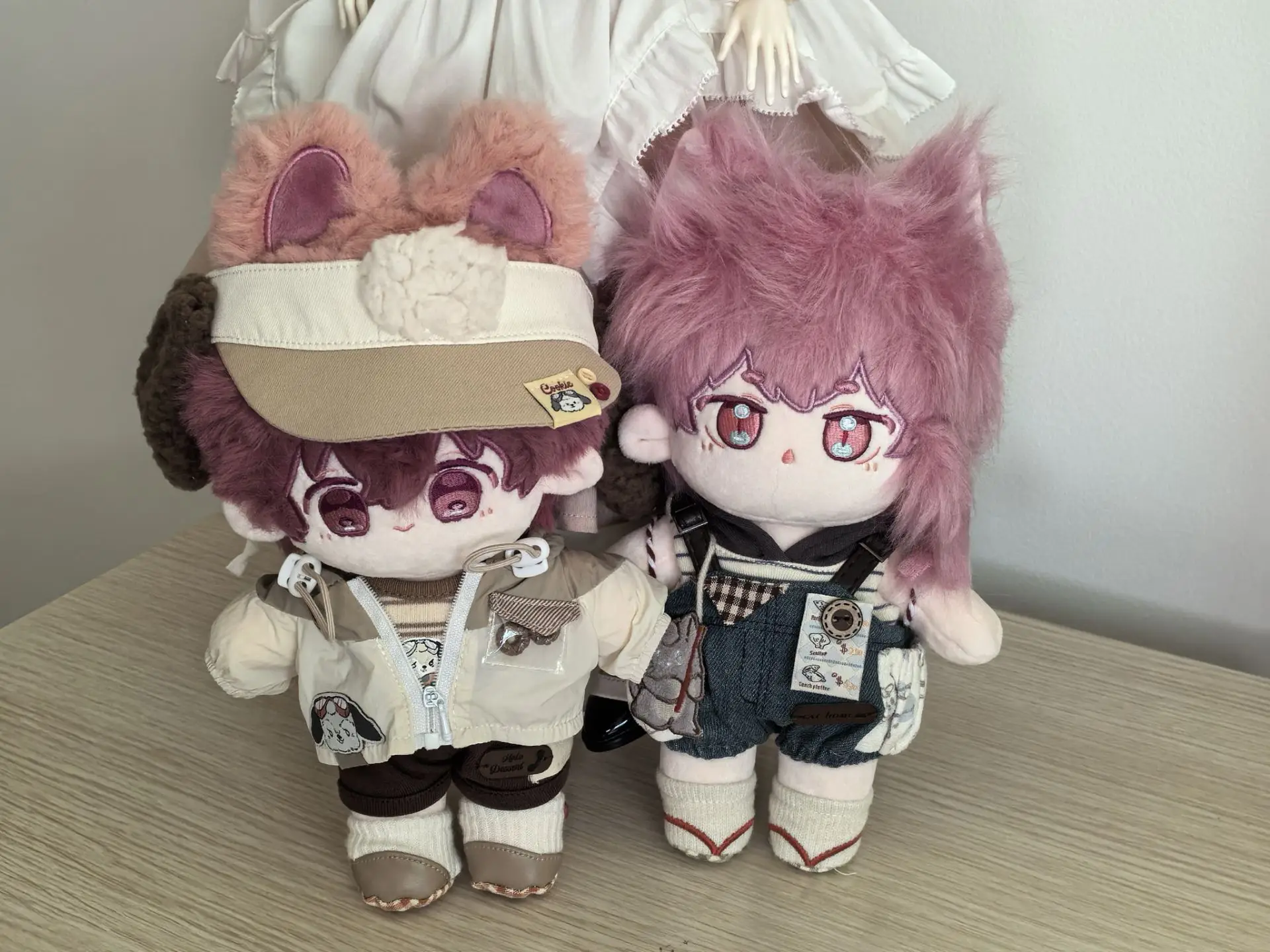 2025 สินค้าใหม่ในสต็อก ล็อคสีน้ําเงิน Alexis Ness 20ซม