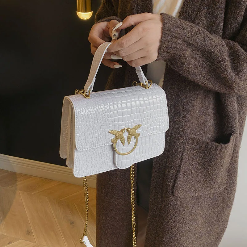 Classic Designer Paris High End Leather Fashionable Luxury Ladies Tote Bags Casual Simple Vintage Diaper Bag