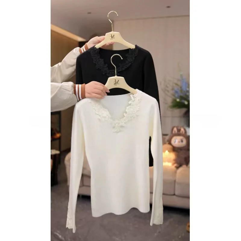 

Mimius Women's Knitted V-neck Long Sleeve Hollow out Lace Slim Fit Base Shirt Pure Desirable Autumn Winter Inner Wear