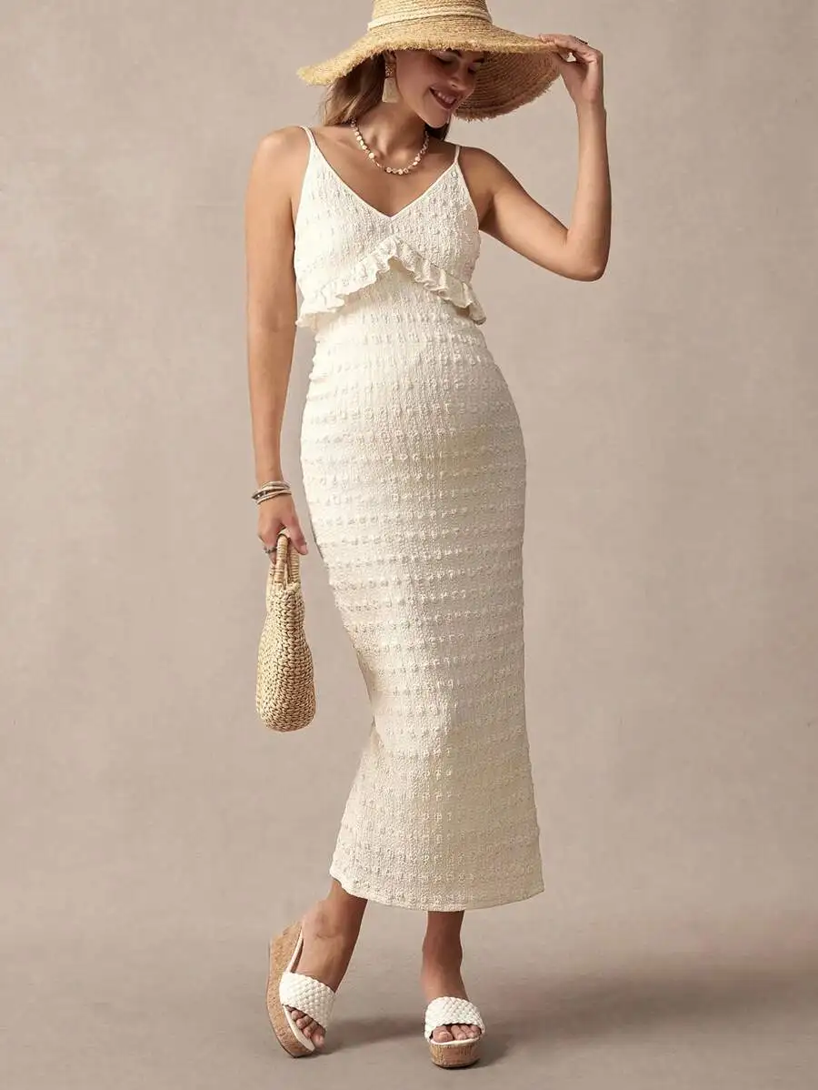 

Elegant Textured Mermaid Maternity Dress For Vacation