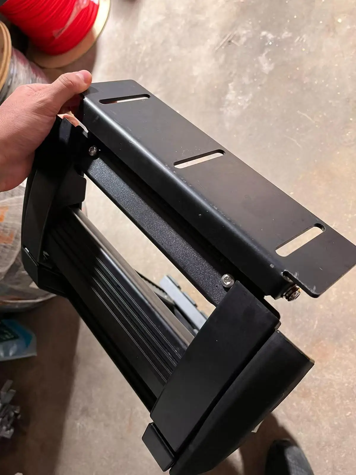 

Настраиваемый навес для пикапа CoolCar с боковой установленной лестницей, удобный дизайн для пользователя