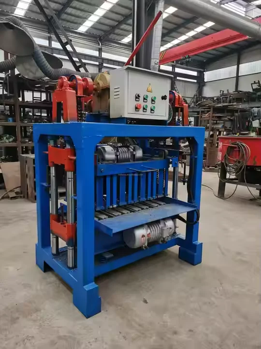 Hollow brick semi-automatic small fully automatic concrete block mechanism brick machine is selling well