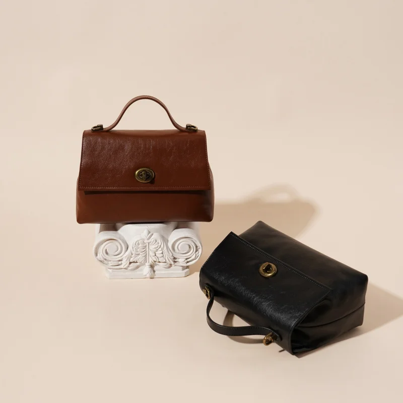 

Retro top cowhide single shoulder small square bag, new flip cover crossbody bag, unique women's office crossbody bag