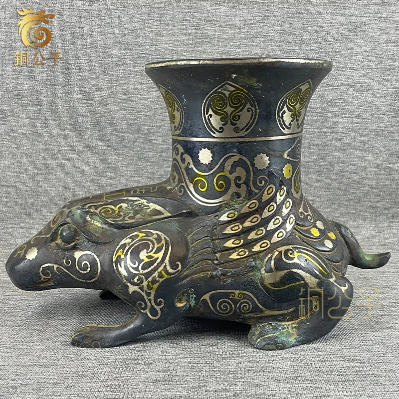 Rabbit And Gold Craft Retro Statue Cup Ornament Decoration Antique Home Decor Wine Bottle Wholesale Bronze Ware W