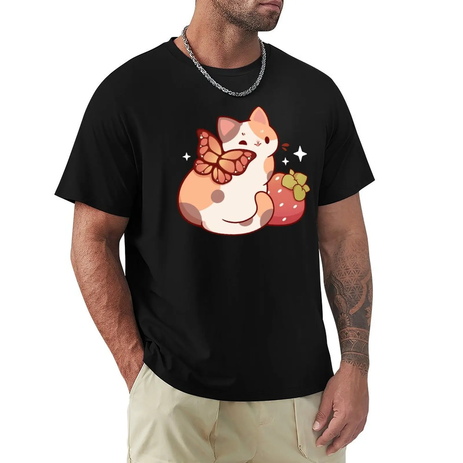 

Calico fairy cat with strawberry T-Shirt Work Casual Loose Fit T-Shirt