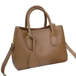 Borsa da donna in vera pelle di lusso tote 2023 nuova borsa da donna in pelle bovina a strati superiori pendolarismo borse portatili alla moda per le donne