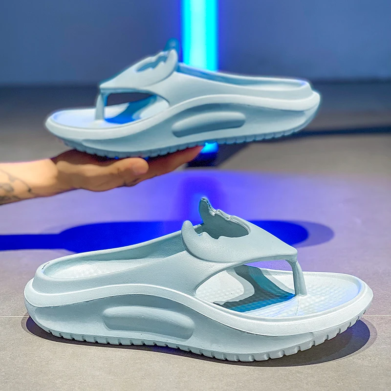 

2025 New Summer Woman Man Slippers Soft Bottom Slides Non-slip Thick Sole Men's Slippers Flip Flops Indoor Outdoor Beach Sandals