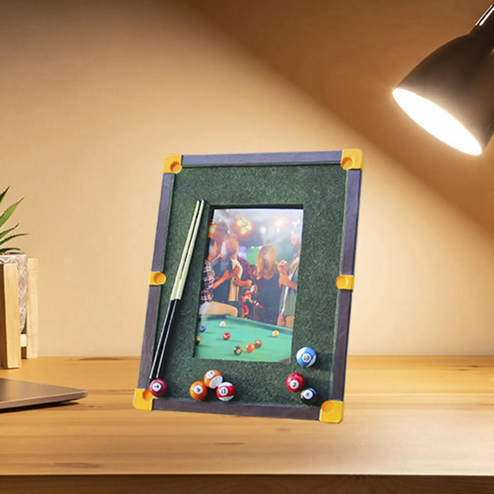 

3D Billiards Photo Frame Resin MDF Tabletop Display Stand Art Deco Picture Holder Gift Photo for Home Decor
