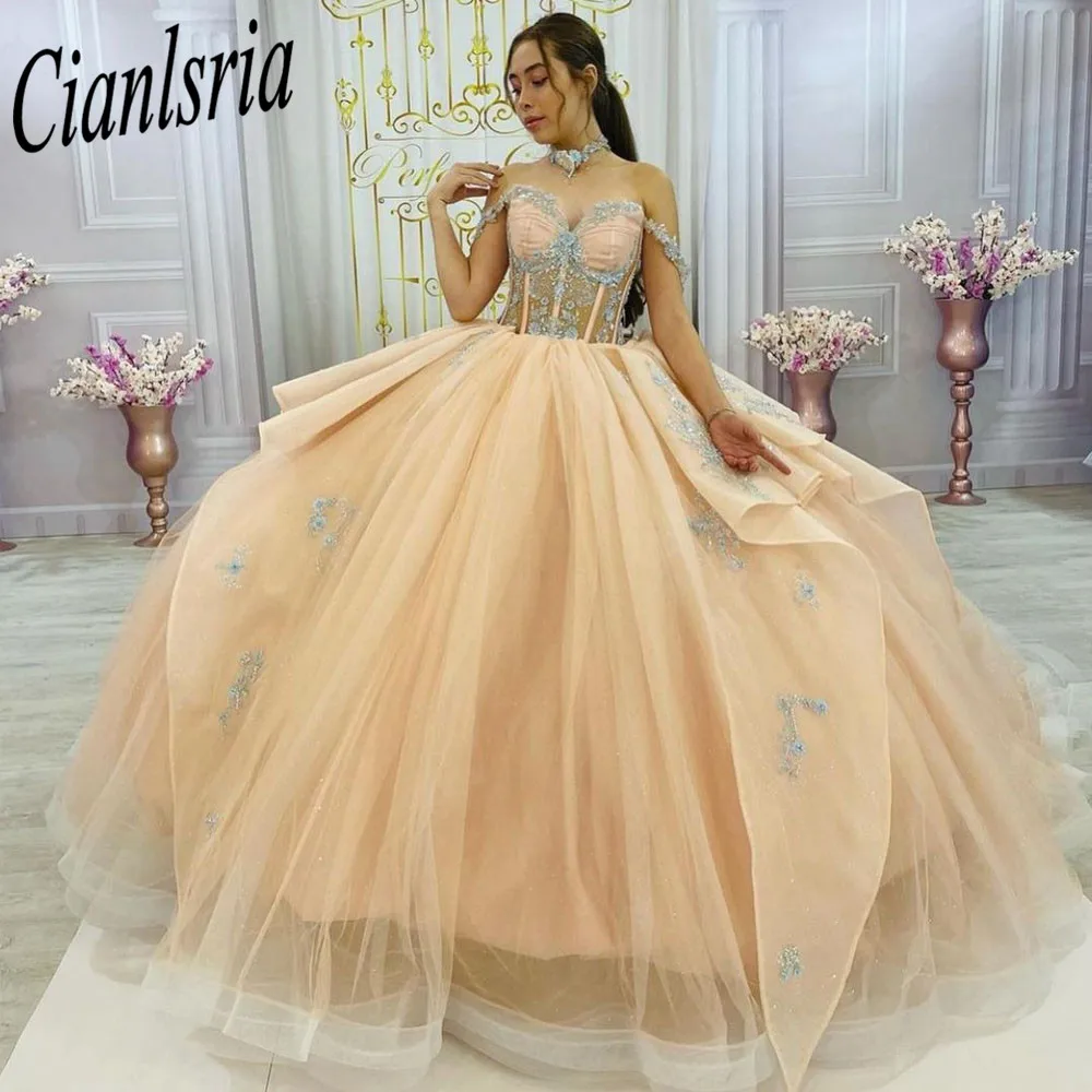 

Платья Quinceanera 2025 г., бальное платье, праздничное платье, платье принцессы на шнуровке, милые платья 15 16, платье Золушки с открытыми плечами