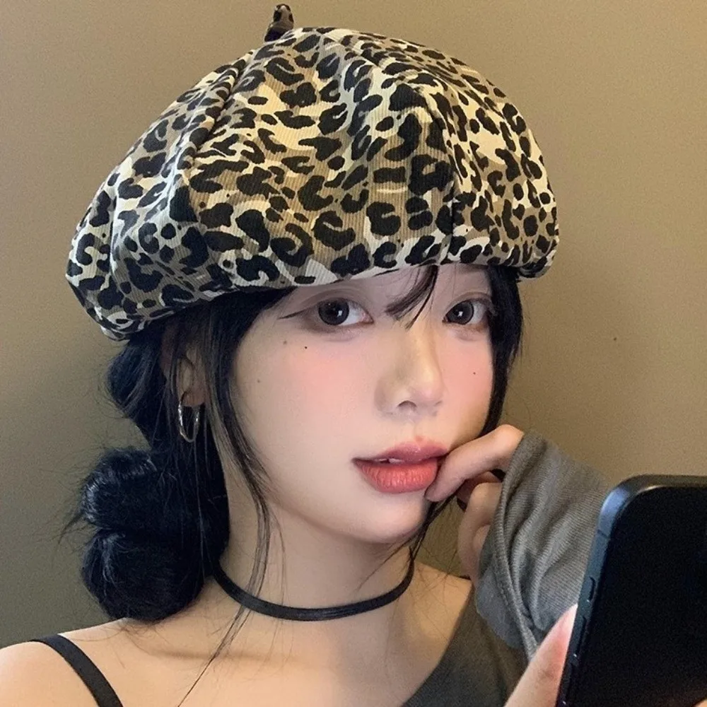 

Retro Cloud Leopard Print Beret Classic Korean Style Octagonal Cap Y2K Versatile Painter Hat Outdoor