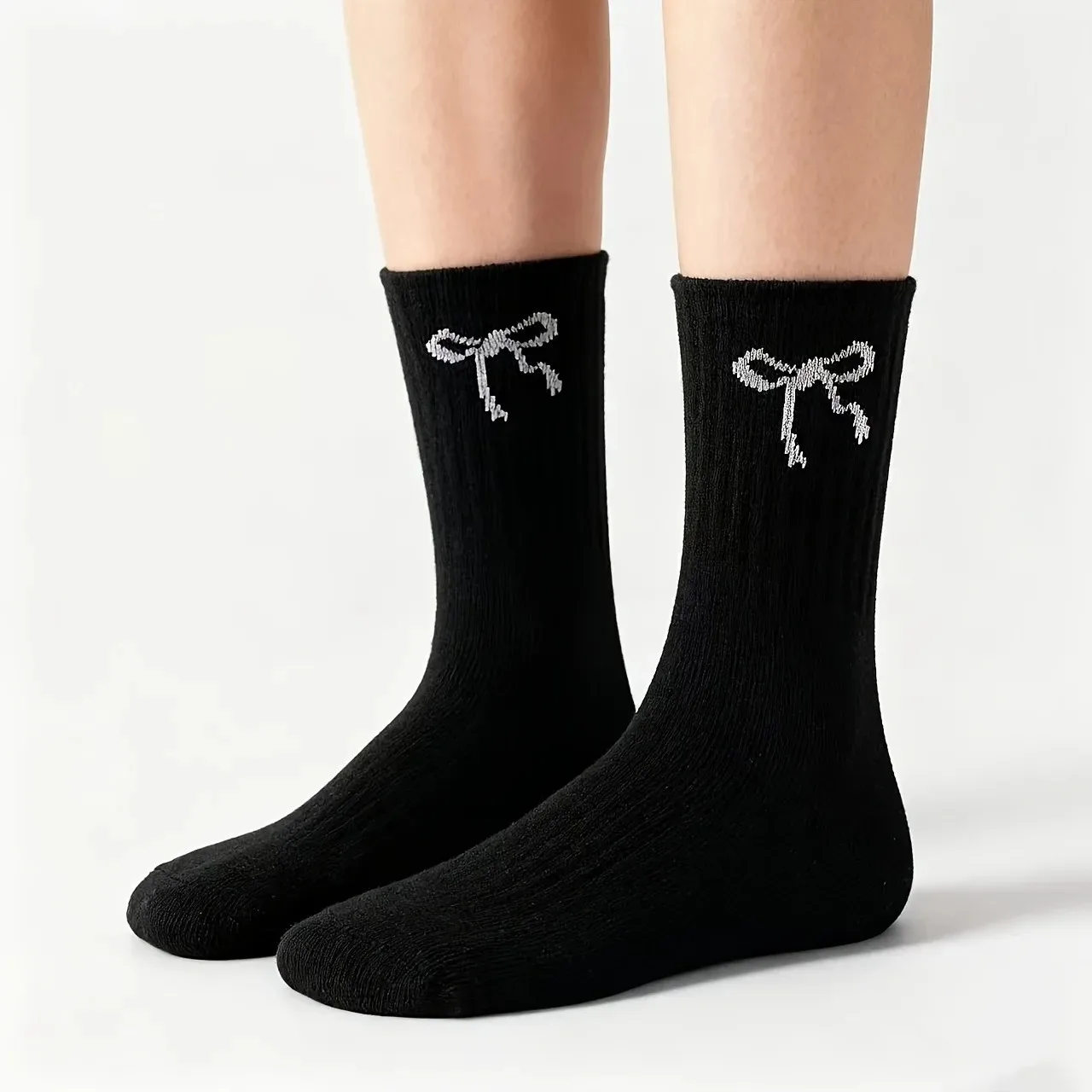 Student commuting sports couple versatile socks! Minimally designed cat paw print pile socks with anti slip and anti drop