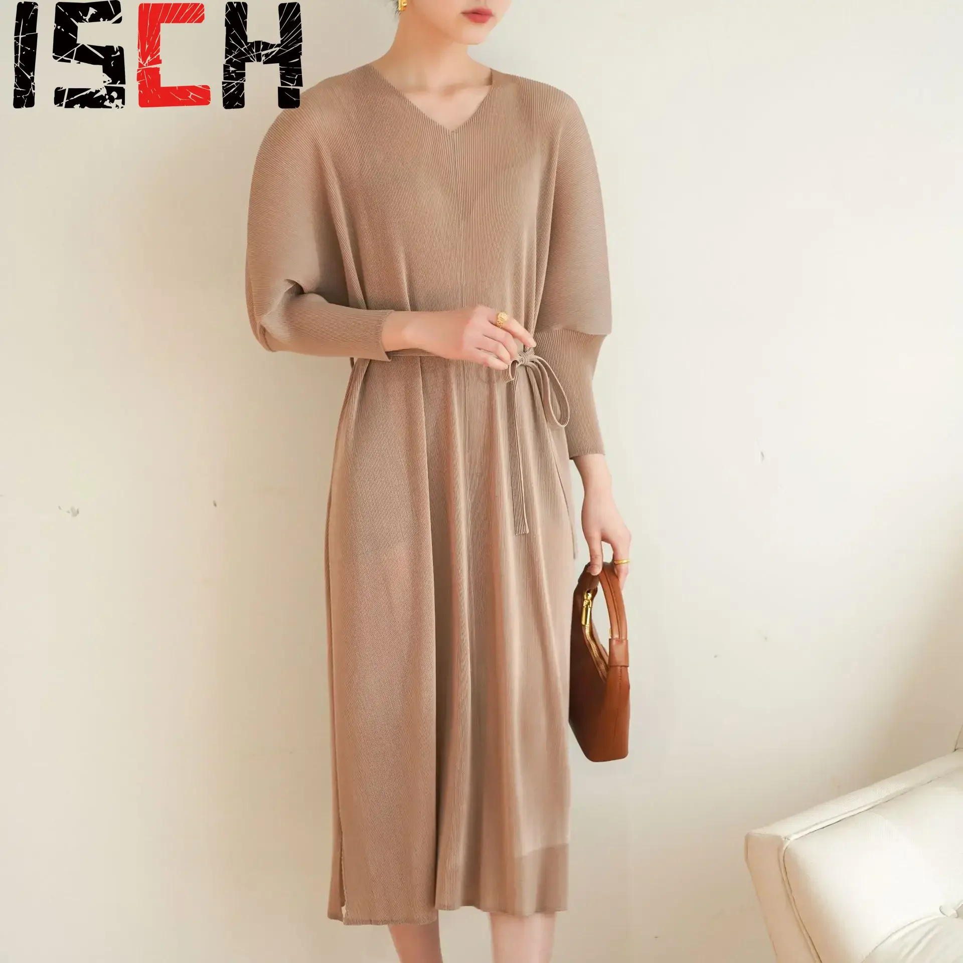 

Pleats Pleated Dress 2025 Early Spring New Solid Color Slim Long Dress French Casual Temperament Commuter Lantern Sleeve Dresses