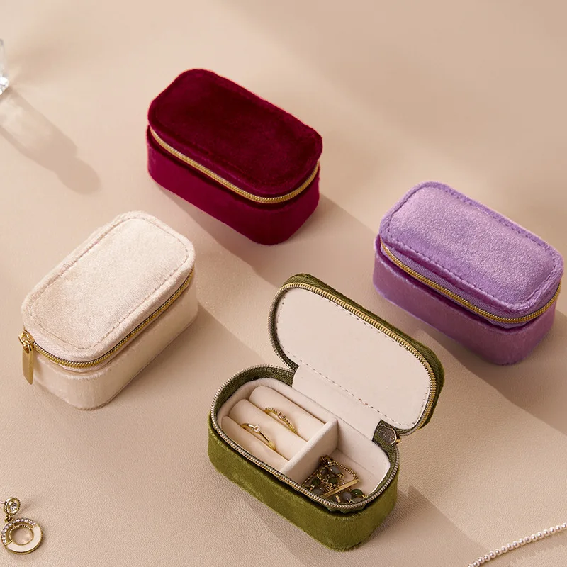 

French jewelry storage box Small portable travel jewelry jewelry storage box Suitable for stud earrings rings storage