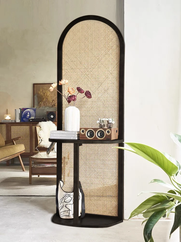 The rattan partition display screen enters the door, and the corner cabinet receives flower rack