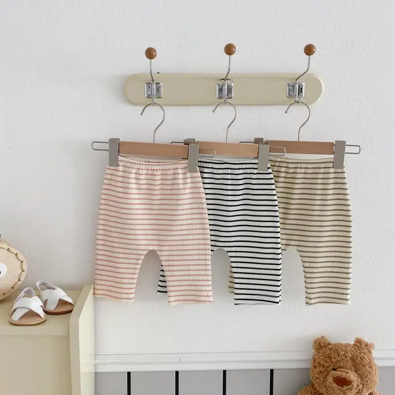 

2025 Summer New Baby Girl Comfortable Striped Leggings Thin Cotton Toddler Casual Pants Girls Capri Pants Infant Leggings