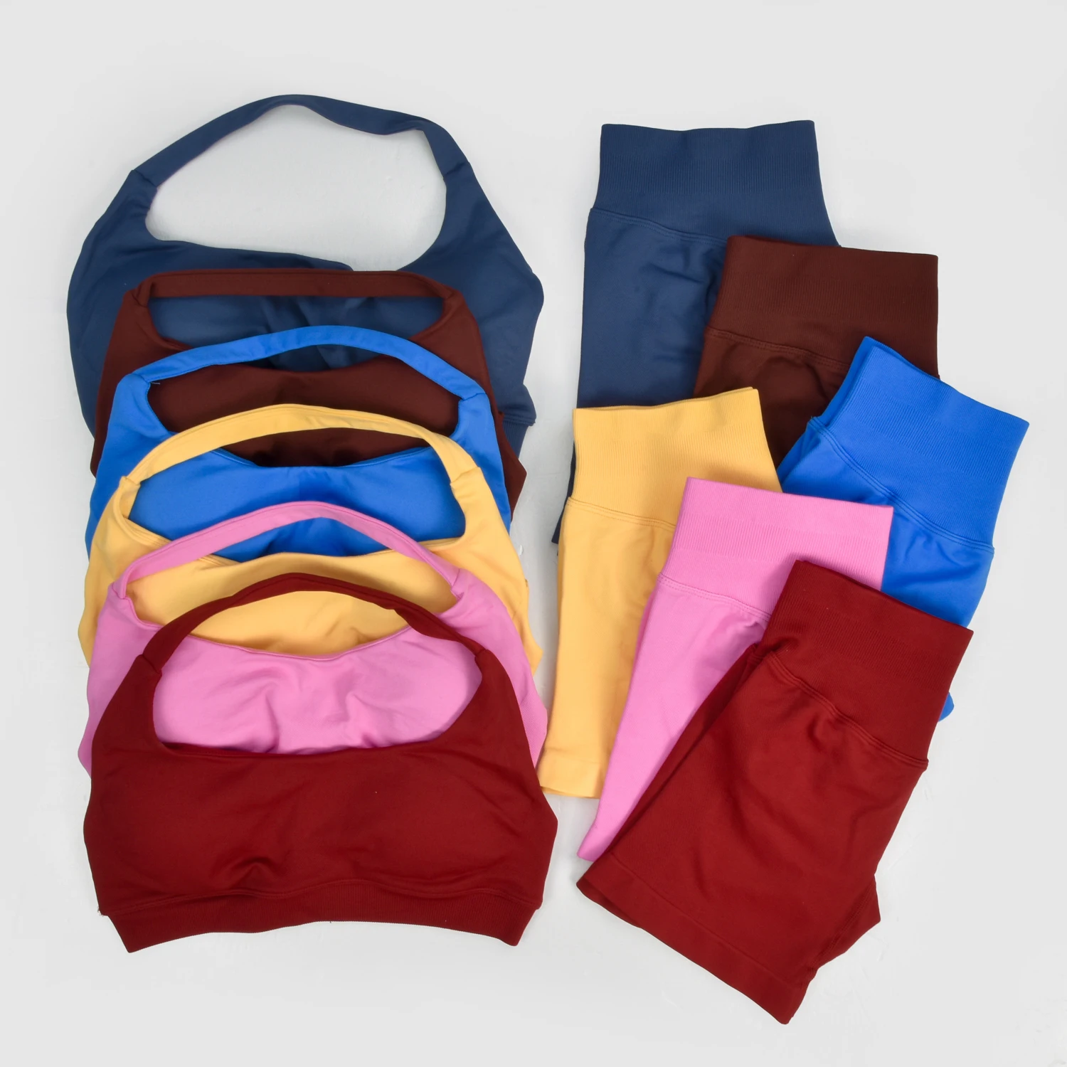 

2Pcs Impact Yoga Sports Bra Set Women Seamless Sexy Backless Halter Top Gym Shorts Fitness Sports Buttocks Lift Trousers