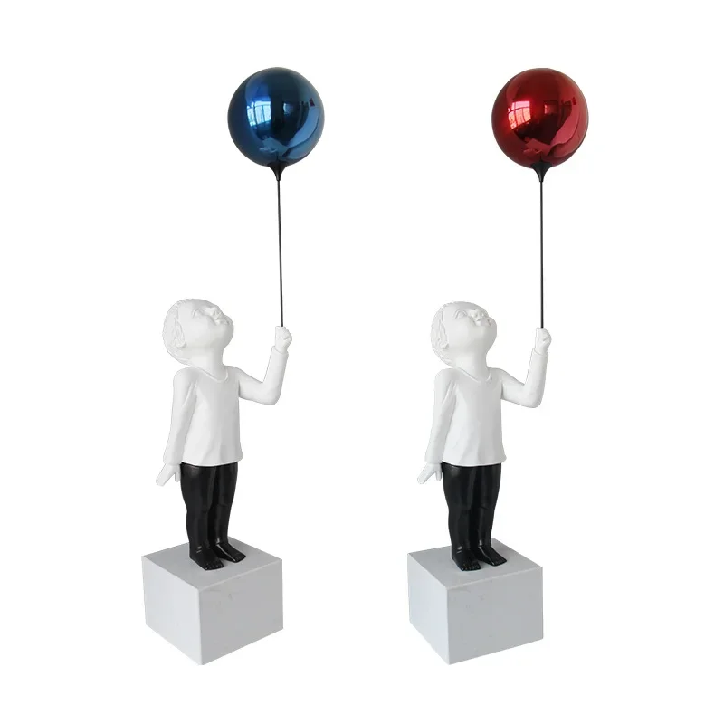 

Balloon boy children's room decoration model room hotel, entrance entrance wine cabinet resin ornament