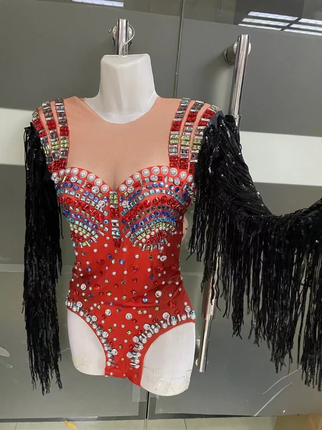 

2025 New Nightclub Performance Bar Singer DjDs Dance Team Performance Dress Red Tassel Sleeves Fashion jumpsuit