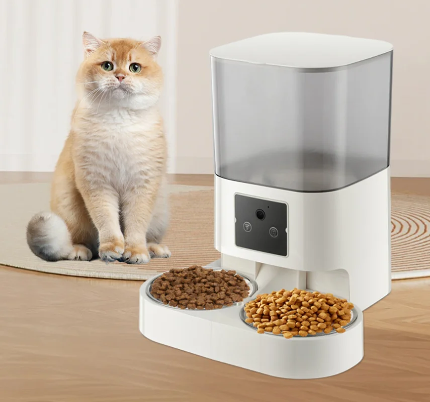 

Pet intelligent feeding machine timed and quantitative remote control automatic feeding machine cat food and dog food