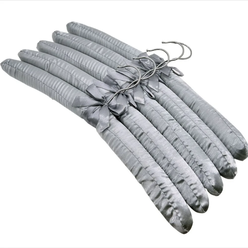 5PCS Soft Satin Padded Clothes Hanger Non-slip Wrinkle-resistant Sponge Clothes Hangers Traceless Satin Padded Display Hanger