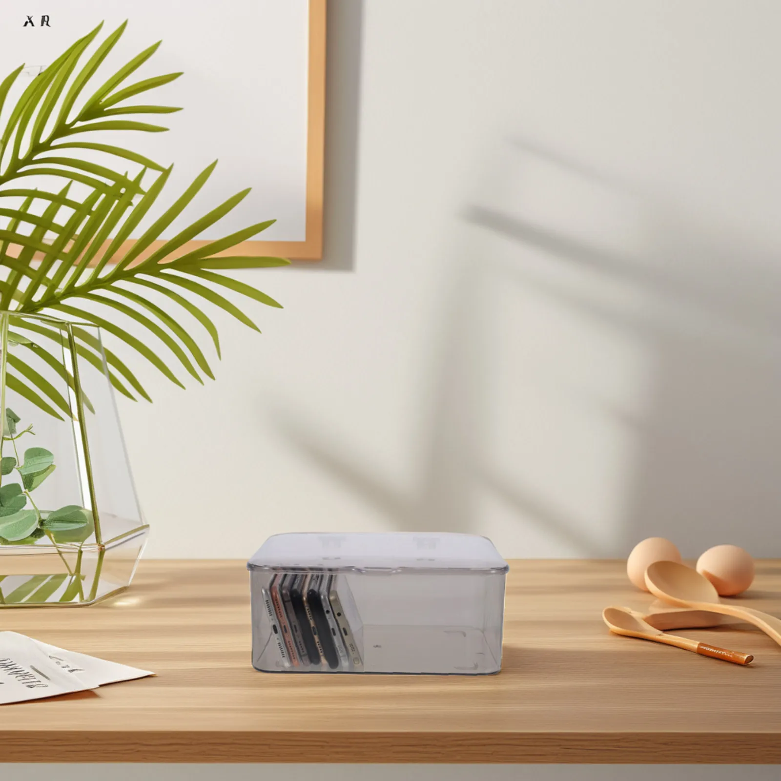 

Прозрачный пластиковый органайзер для стола с крышкой, идеально подходит для хранения украшений, бусин, наклеек, бумаги для скрапбукинга, канцелярских принадлежностей, телефонов.