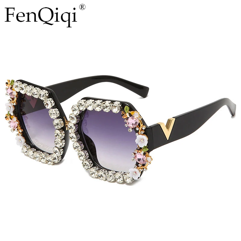 Stylish Diamond Blingbling Sunglasses For Mens Women With Bee 2022 Luxury Brand Designer Rhinestone Sexy SunglassesWomen