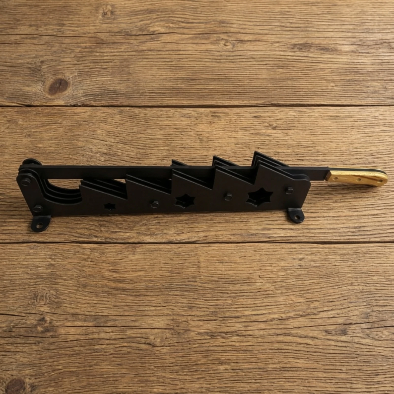 2 Pieces Wall-Mounted Manual Firewood Splitter Space Saving Wall-Mounted Log Splitter with Safety Guard Compact Heavy Duty