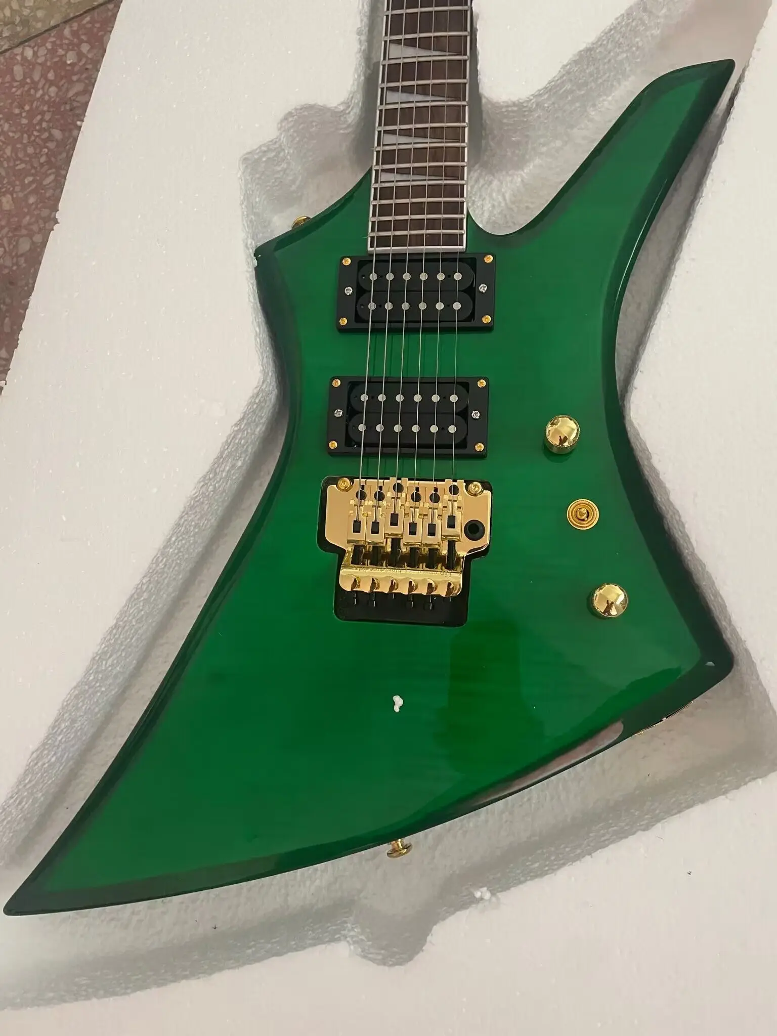 Hot Custom Guitar Shop Rosewood Jackson Green Guitar Blue 6 Strings Electric Guitar free shipping Wholesale 150903