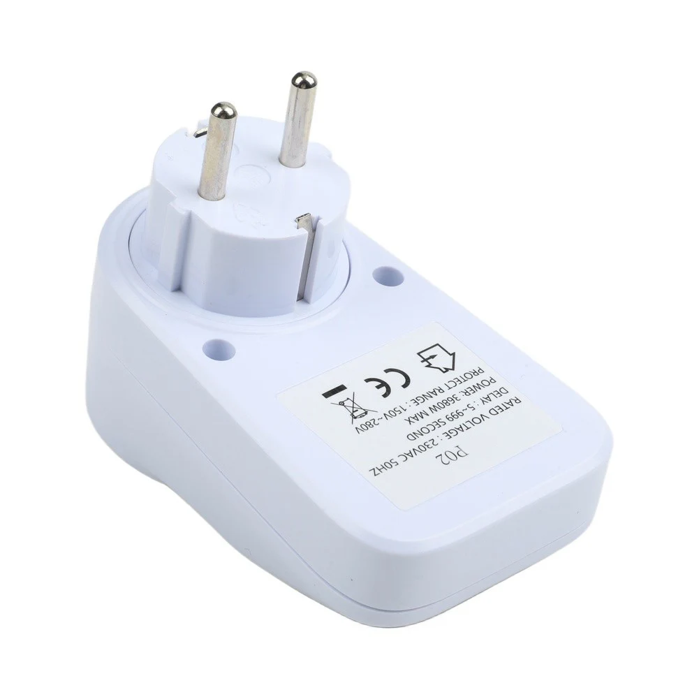 Self-Recovery Function Wide Temperature Range Overload Protection Automatic Power-Off Smart Voltage Protector With Display