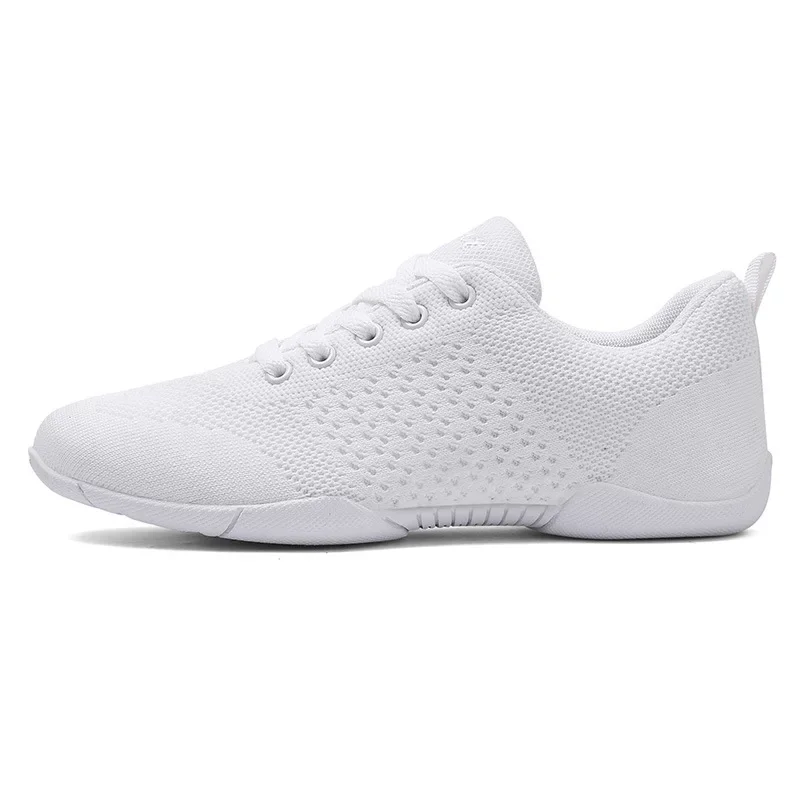 White Casual Sneakers Shoes Women 2024 Summer Breathable Mesh Ultra-light Running Shoes Ladies Basket Tenis Feminino Plus Size