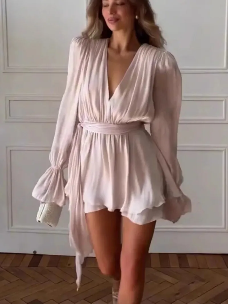 

2025 Spring/Summer Cross border Popular Fashion Style V-neck Fashionable and versatile Trumpet Sleeve Waist Strap Short Skirt