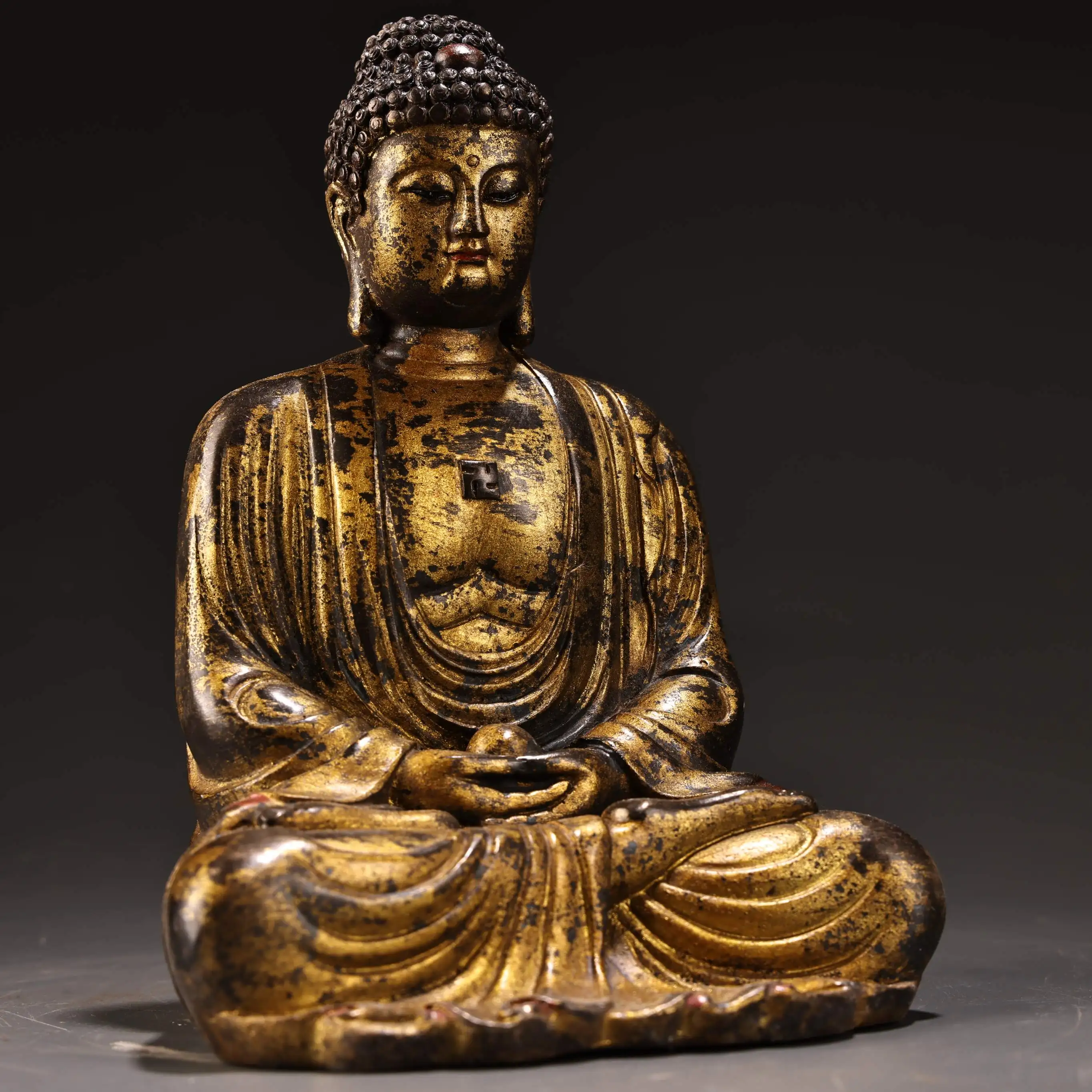 Tibetan brass Liu Tuo gold painted face painting Sakyamuni big day Buddha statue ornament Home hall offering 15cm