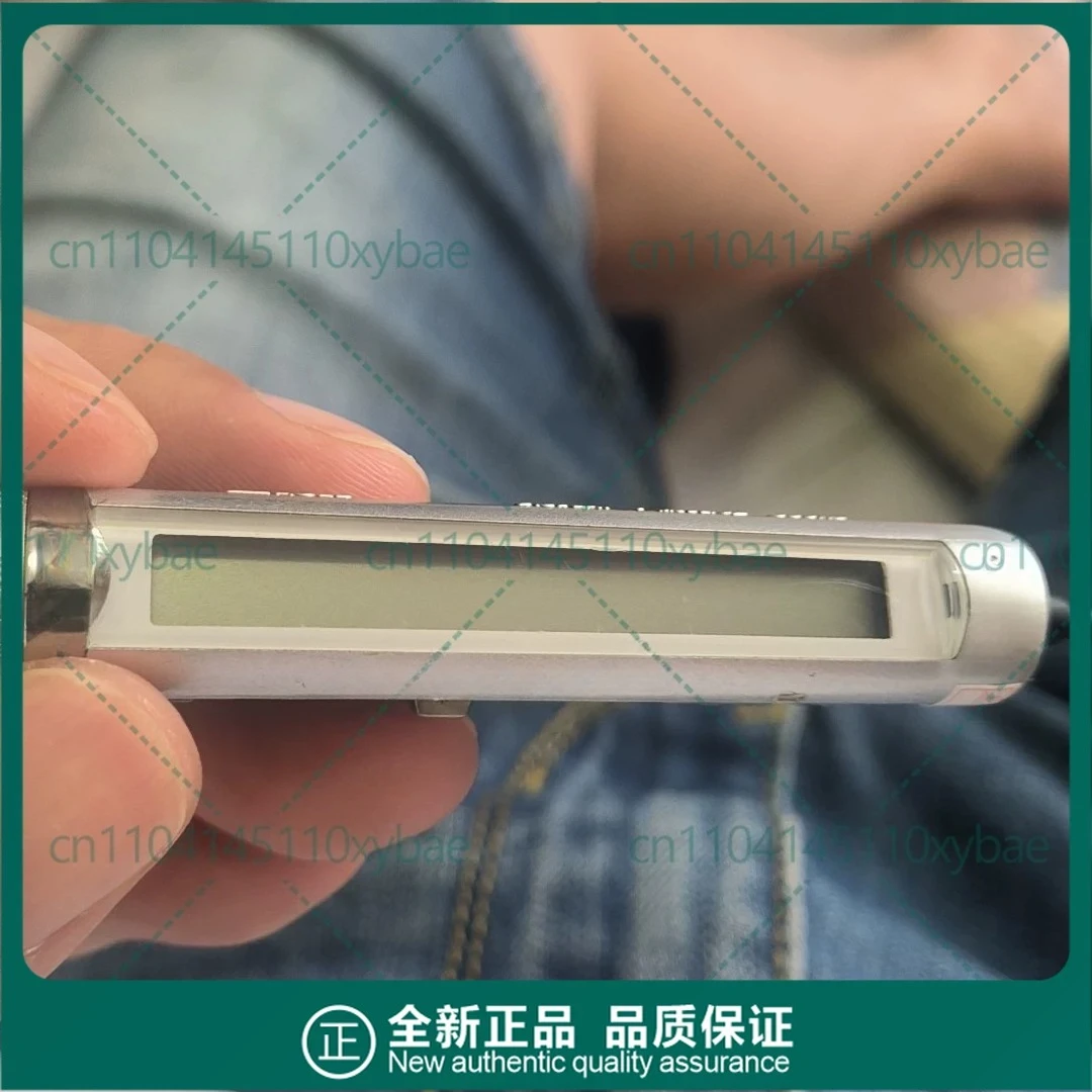used-wired-remote-control-rm-mc33el-for-sony-cd-md-walkman-portable-music-player-backlit-display-line-controller