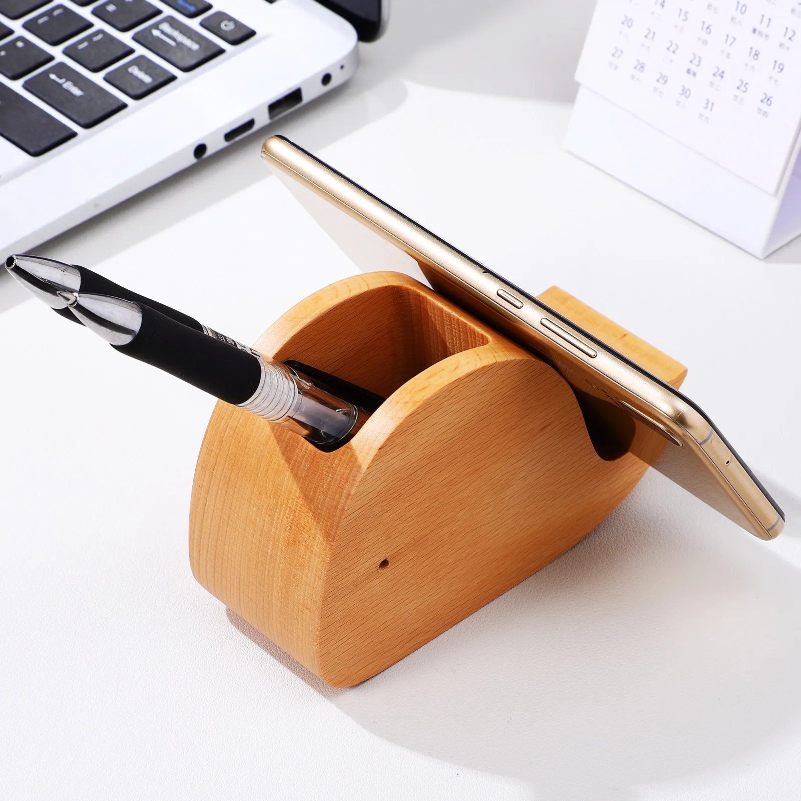 

Милая деревянная подставка для телефона в виде дельфина, настольный органайзер для хранения карандашей, подставка для мобильного телефона, декоративный офисный аксессуар