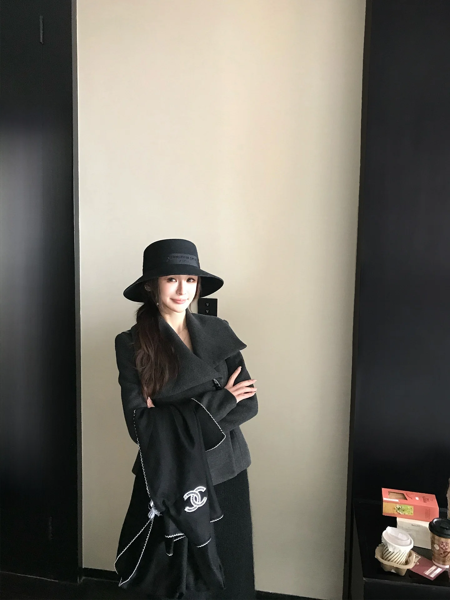 

Женский шерстяной жилет Skk Store: высококачественный, приталенный, с цветочным узором по подолу, в стиле французской моды, повседневная верхняя одежда