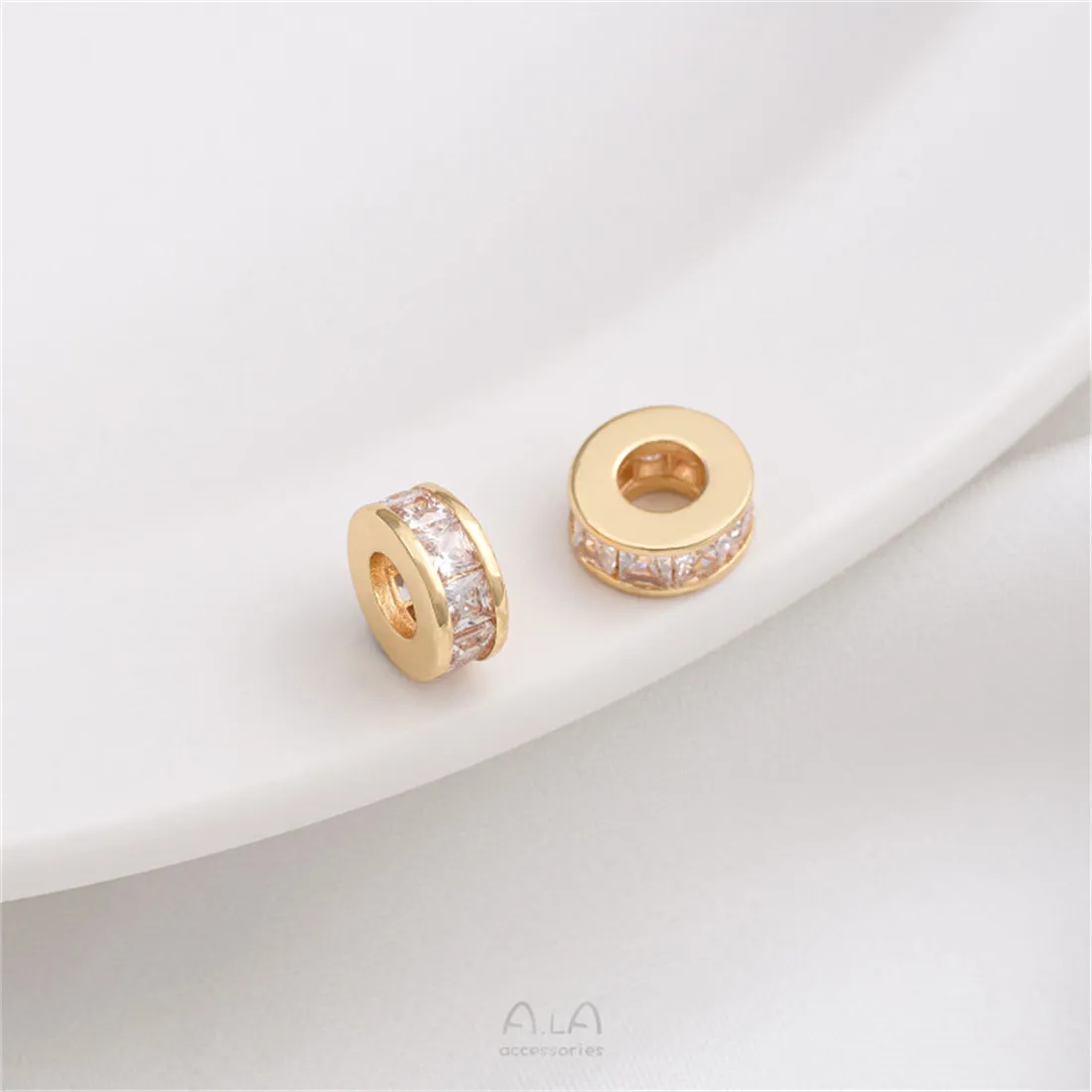 14K Gold Package with Micro Inlaid Zircon Wheel, Large Hole Partition, Road Connection Small Waist DIY Jewelry Accessories C183