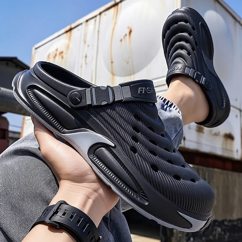 Fashion Hollow Out Thick Bottom Sports Sandals Men Eva Soft Sole Summer Clogs Sandals Men Non Slip Outdoor Driving Beach Sandles