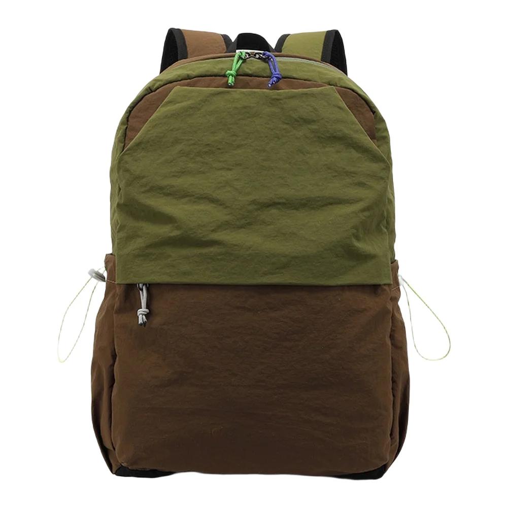 Hiking Daypack Nylon Backpack Lightweight Design 30L Large Capacity Breathable Straps For Urban Exploration For 15.6 Inch for