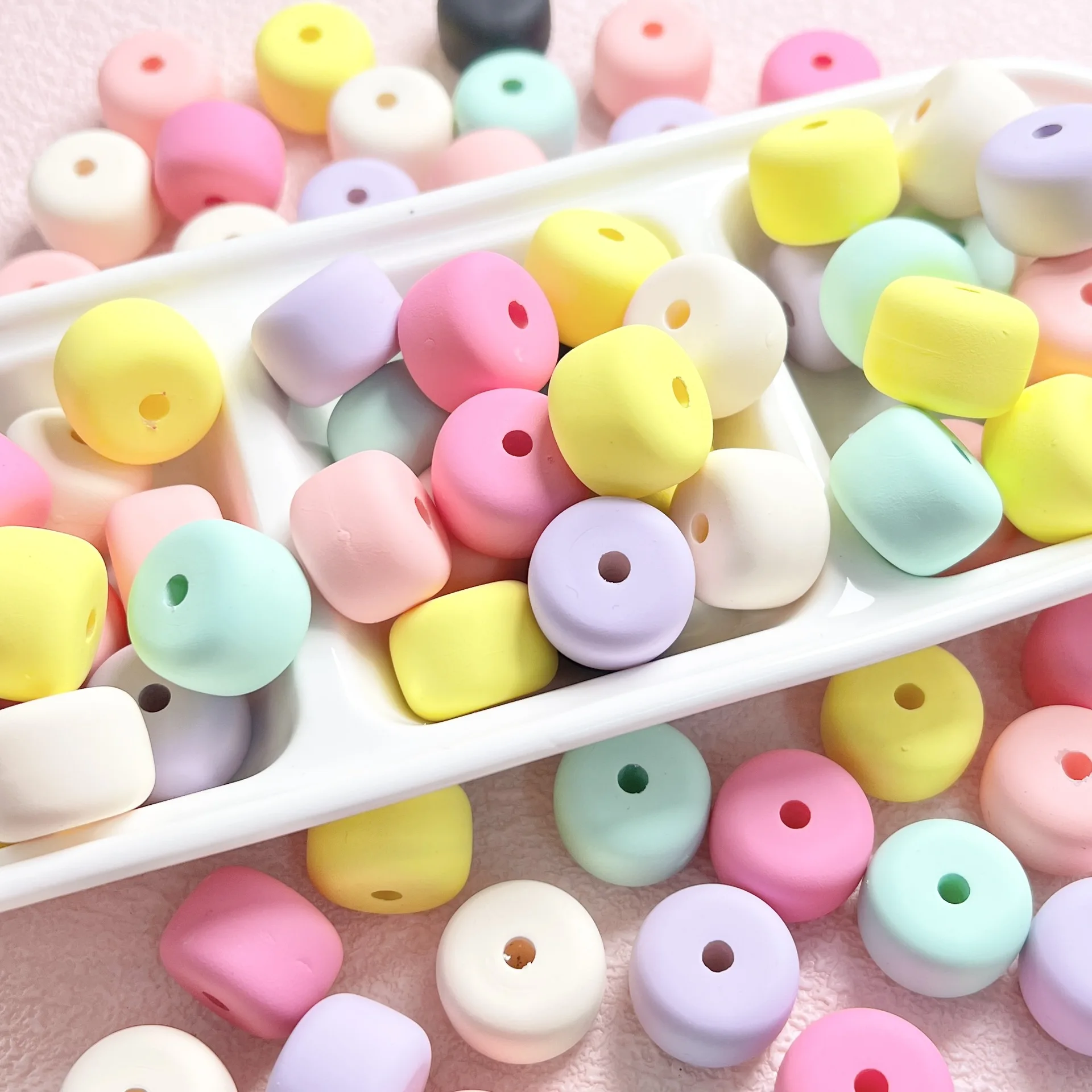 DIY Jewelry Findings 70pcs 20*14mm Ice Cream Spring Pastel Colors Donut Cake Food Bracelet Necklace Beads Ornament Accessory