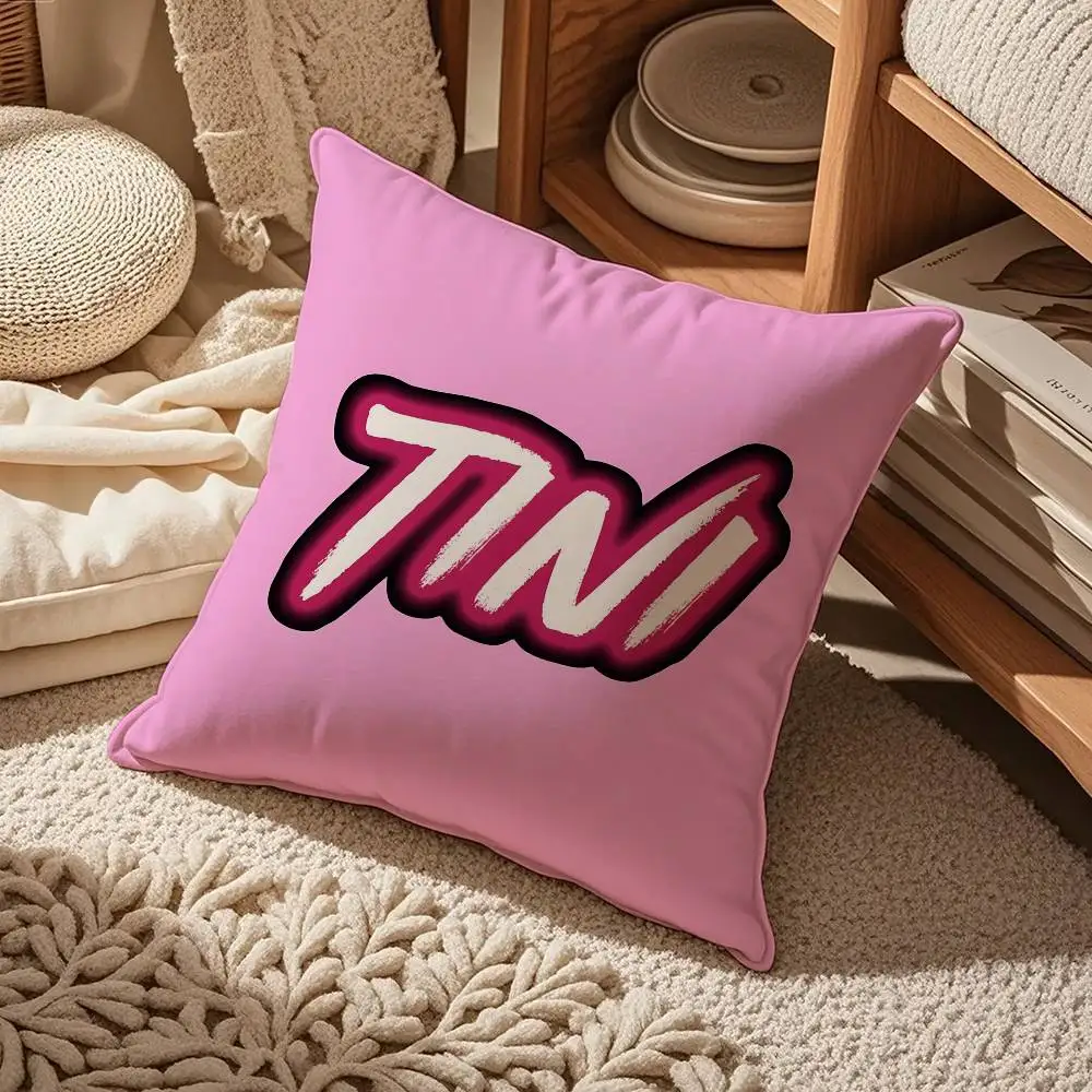 M-Martina Stoessel TINI أنيمي كيس وسادة الراحة أريكة سرير حريري أنيق غير مرئية سستة مخصص غطاء الوسادة الزخرفية #6