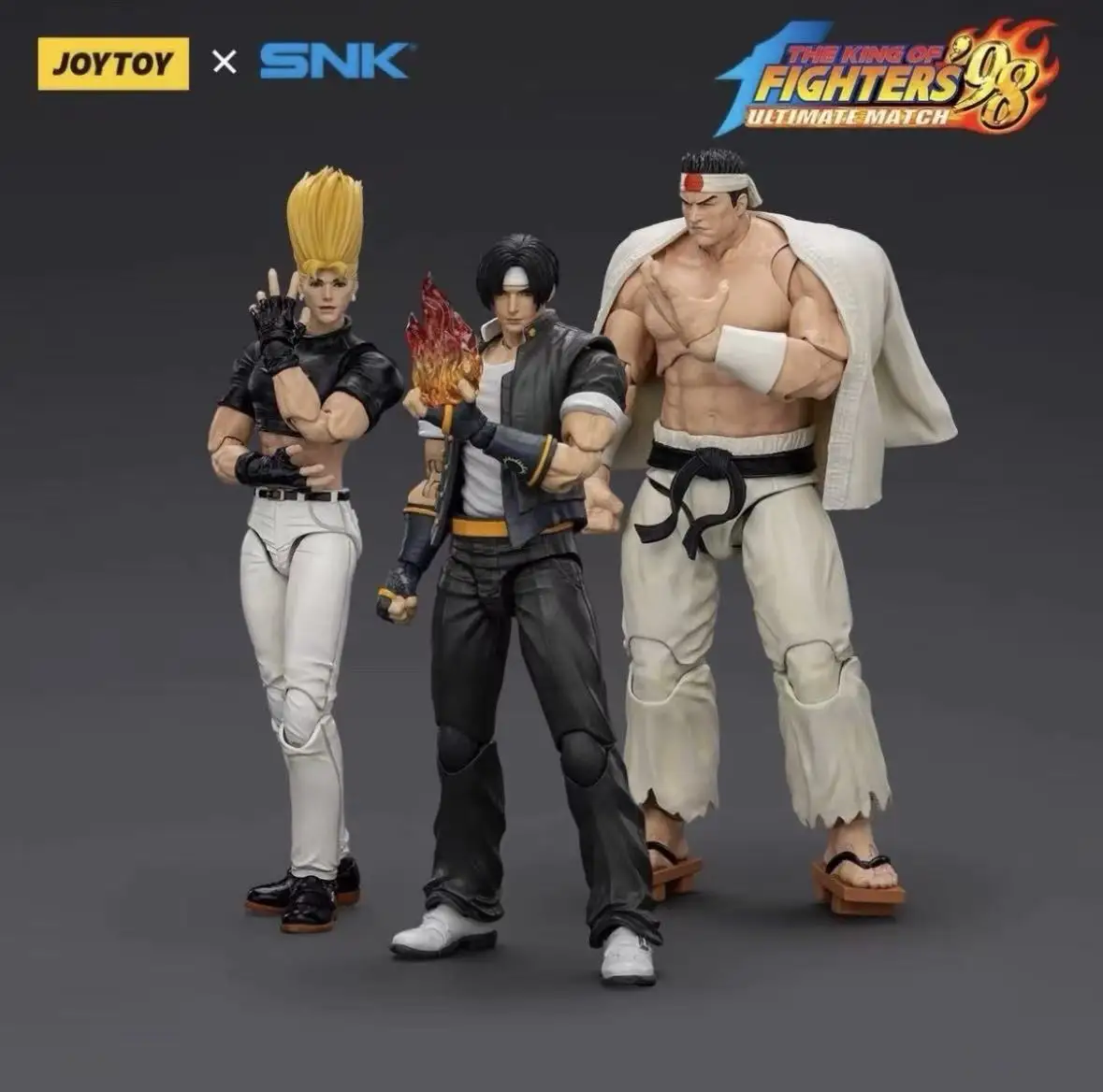 

JOYTOY 1/18 Action Figure SNK KOF 98UM Hero Team Kyo Kusanagi Goro Daimon Benimaru Nikaido AnimeCollectible Model Decoration
