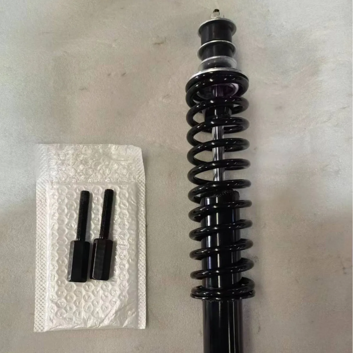 TXT front and rear shock absorbers 70928-G01 red, blue and black three models