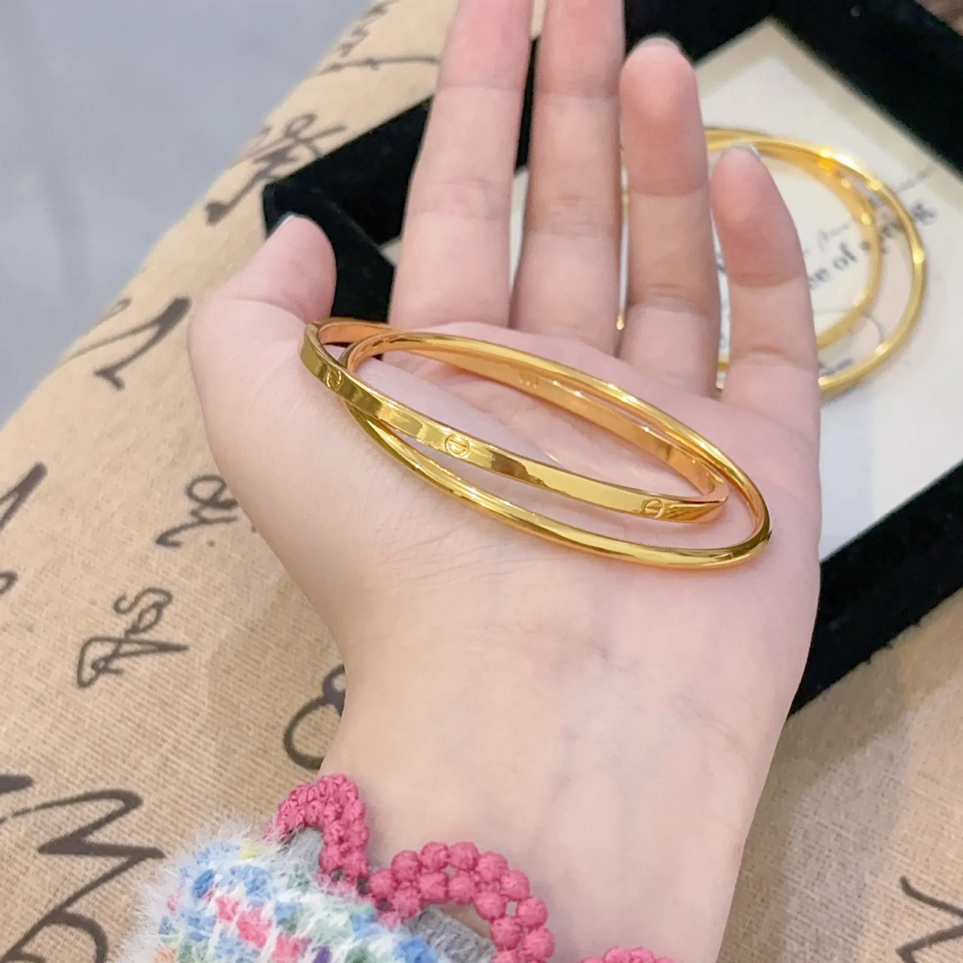 

Women's 24K Gold Double - Ring Bangle | Linked large - small rings, gradient enamel - painted, lively & trendy